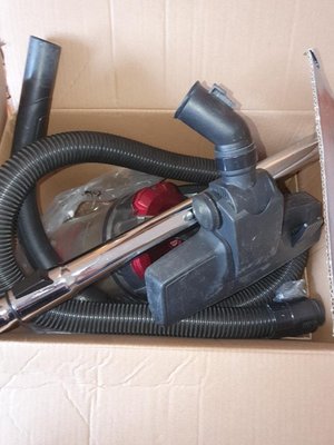 Photo of free Hoover/ vacuum, for parts (Borough High Street, SE1)