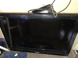 Photo of free 32 inch tv (Johnstone)