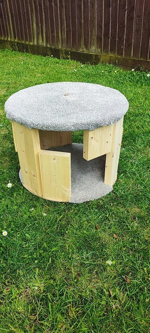 Photo of free Cat/dog house play (BH14)