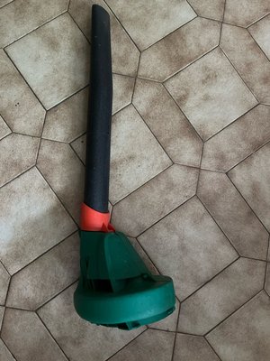 Photo of free Leaf blower attachment (Sunninghill SL5)
