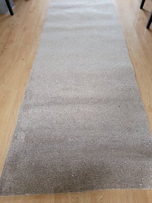 Photo of free Carpet off cut approx 2.8m x 90cm, beige (Crookston G52)