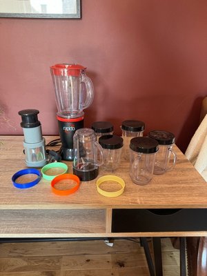 Photo of free Rapido blender with accessories (CH44)
