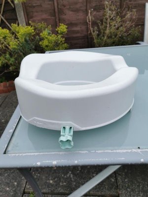 Photo of free Days toilet riser (Staple Hill BS15)