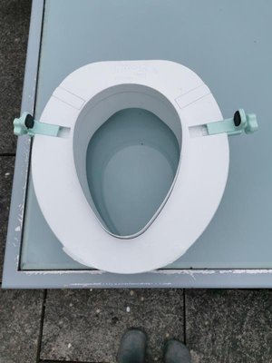 Photo of free Days toilet riser (Staple Hill BS15)