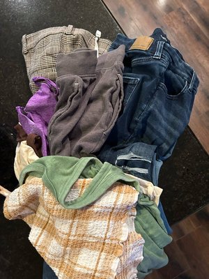 Photo of free Juniors XS 2/4 clothing (Spring City, pa)