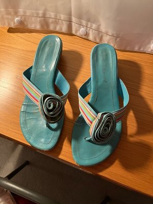 Photo of free Women’s Shoes sandals size 6.5 & 7 (Kennedy road stop & shop,)
