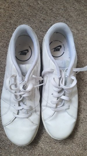 Photo of free White Nike shoes size 8.50 adult (Woodford IG8)