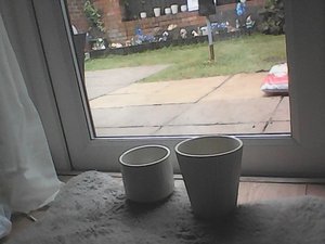 Photo of free ceramic pots (Aspley NG8)