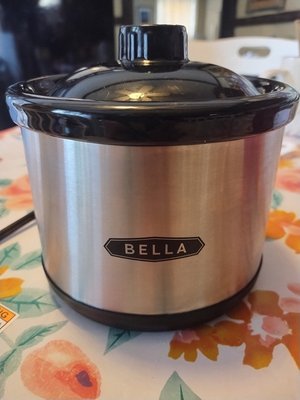 Photo of free 65 qt slow cooker. Small (Woburn south)