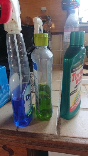 Photo of free Car cleaning supplies (LS2)