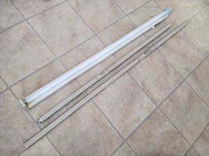 Photo of free Fluorescent Light & spare tubes (Welwyn AL6)