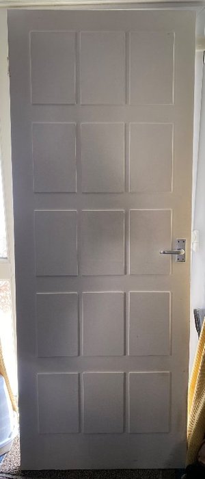 Photo of free 4 doors 76 x 198 cm 1 door 69 x 193 cm (Knaresborough HG5)