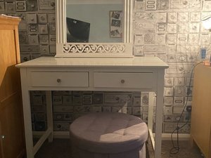 Photo of free Dressing table with mirror (IP32)