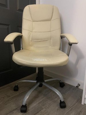Photo of free Desk Chair (Stapleford South East Ward NG9)