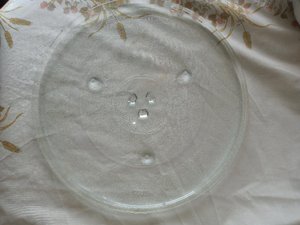 Photo of free Microwave Plate 12" (Calver S32)