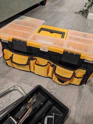 Photo of free toolbox and random hardware items (Petworth)