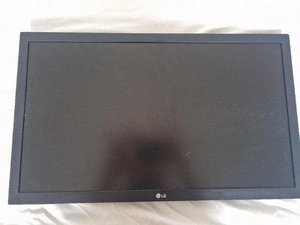Photo of free Acer& LG screens with desktop mount (Brighton BN2)