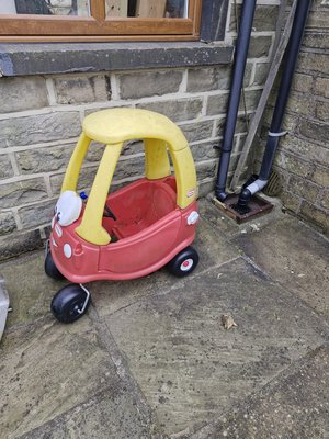 Photo of free Little tykes car (Queensbury . BD13)
