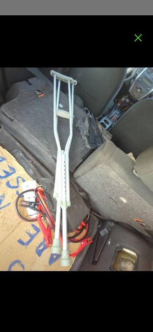 Photo of free Aluminum crutches (Richmond Highway corridor)