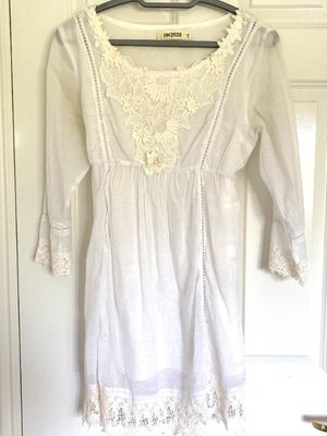 Photo of free white cotton midi mini dress size 8-10 (Hoddesdon EN11)