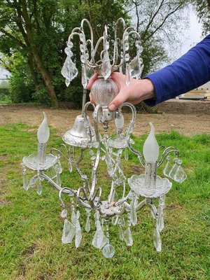 Photo of free 2x chandeliers (Preston PR4)