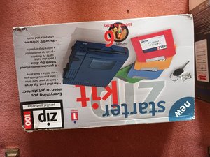 Photo of free zip starter kit (Totnes TQ9)