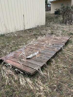 Photo of free Barn boards, used redwood decking (5 miles west of Deer Park, Wa)
