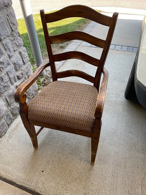 Photo of free 4 chairs and table (Contee road)