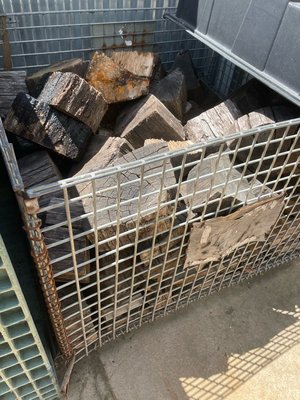 Photo of free Fire wood (West Oakland)