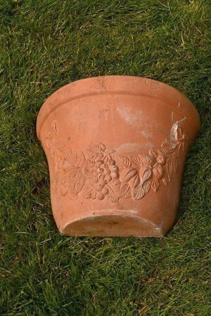 Photo of free Wall mounted Clay Pot (Wistow)