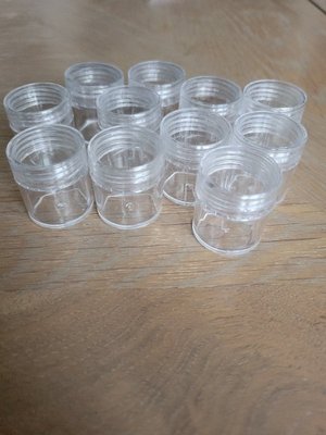 Photo of free Tiny storage pots (Cubbington CV32)