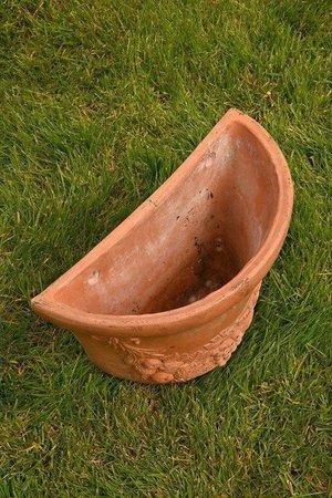 Photo of free Wall mounted Clay Pot (Wistow)