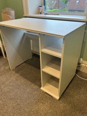 Photo of free IKEA dressing table (HG5)