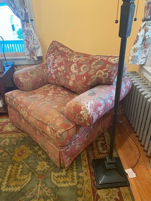 Photo of free Well loved oversized chair (Peekskill)