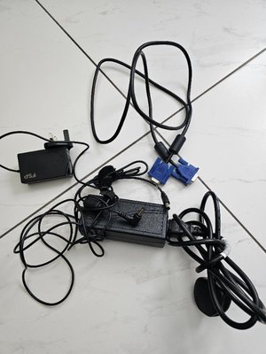 Photo of free Laptop chargers and vga connectors (Lower Morden SM3)