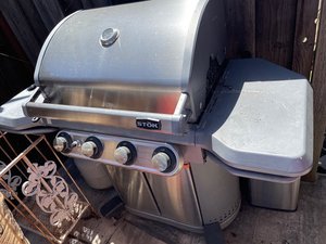 Photo of free stok bbq grill (Miller/Sixth in Gilroy)