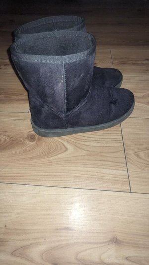 Photo of free Black boots (E5)