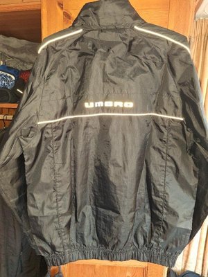 Photo of free Umbro rain jacket - Black - mens size Large (Ossett WF5)