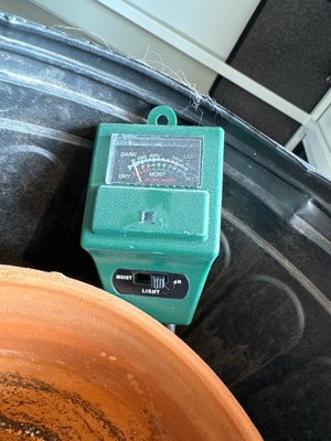 Photo of free Pots + pH meter (must take all) (Downtown fort worth)