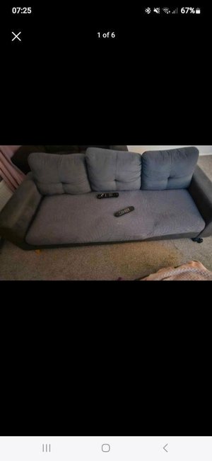 Photo of free 3 seater sofa (Dunstable)