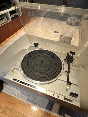Photo of free kenwood turntable (Downtown area)