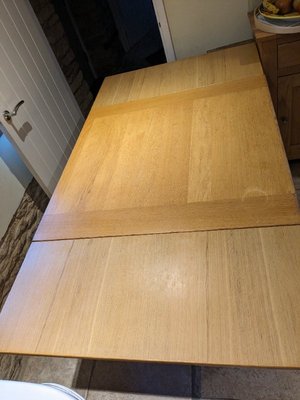 Photo of free Extendable table (Fritwell OX27)