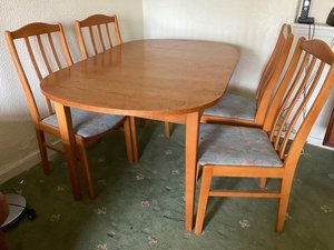 Photo of free Dining table (East Kilbride)