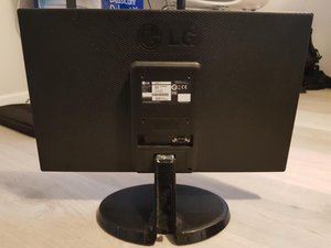 Photo of free 19 inch LG VGA Monitor with cables (N4 2)