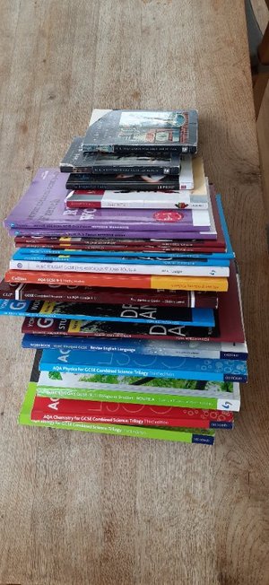 Photo of free GCSE books (Bradford on Avon BA15)