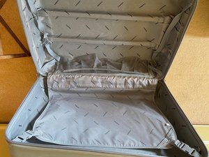 Photo of free 3 suitcases (Solihull B90)