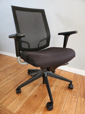 Photo of free office chair (walnut creek)