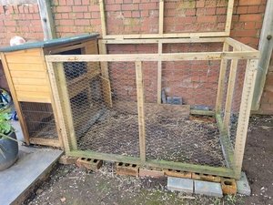 Photo of free Rabbit hutch/guinea pig hutch (Carlton, Nottingham NG4)