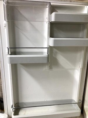 Photo of free Old Bosch Fridge (Red Hill WR5)