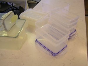 Photo of free 5 New and 5 other food containers (West Moors)